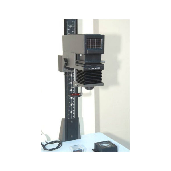 Ampliadora Durst M605 p/35mm y 120 (usada)